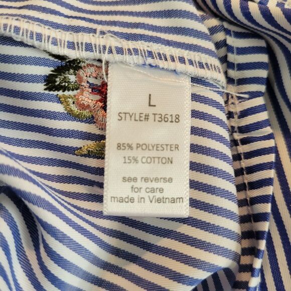 Active USA Blue and White Striped On/Off Shoulder Embroidered Top - Picture 8 of 8